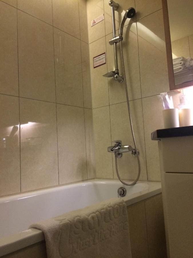 Aj Residence 安捷國際公寓酒店 ไทเป ภายนอก รูปภาพ